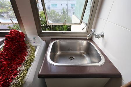 Apartamento para alugar com 105m², 4 quartos e 1 vagaÁrea de Serviço