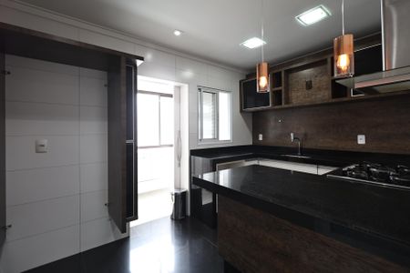 Apartamento à venda com 89m², 2 quartos e 1 vagaCozinha