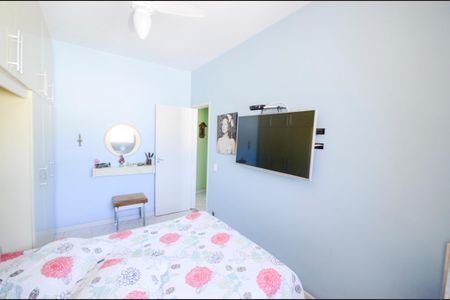 Apartamento à venda com 69m², 2 quartos e 1 vagaQuarto 2