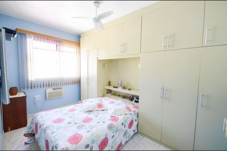 Apartamento à venda com 69m², 2 quartos e 1 vagaQuarto 2