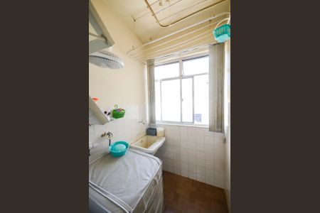 Apartamento à venda com 69m², 2 quartos e 1 vagaÁrea de Serviço