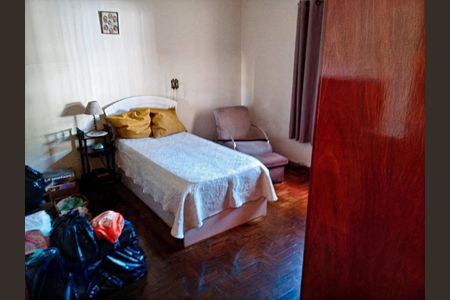 Casa à venda com 98m², 2 quartos e 1 vaga