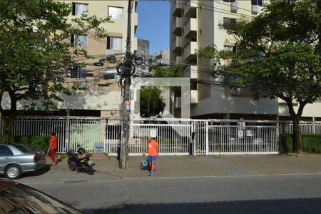 Apartamento à venda com 71m², 3 quartos e 1 vaga Apartamento à venda com 71m², 3 quartos e 1 vagaFachada