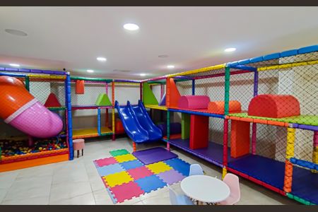 Apartamento à venda com 71m², 3 quartos e 1 vaga Apartamento à venda com 71m², 3 quartos e 1 vagaÁrea comum