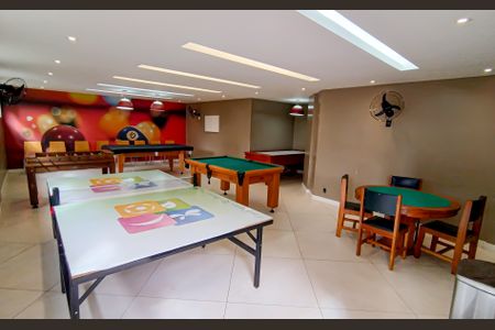 Apartamento à venda com 71m², 3 quartos e 1 vaga Apartamento à venda com 71m², 3 quartos e 1 vagaÁrea comum