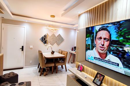 Apartamento à venda com 71m², 3 quartos e 1 vaga Apartamento à venda com 71m², 3 quartos e 1 vagaSala