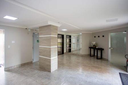 Apartamento à venda com 65m², 2 quartos e 1 vagaHall social