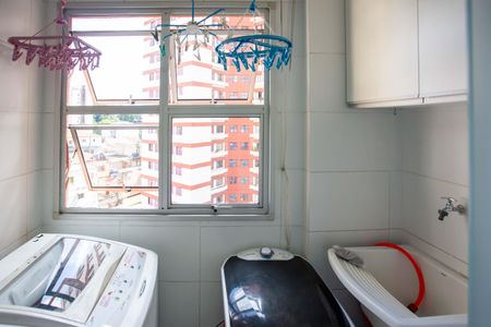 Apartamento à venda com 65m², 2 quartos e 1 vagaÁrea de Serviço