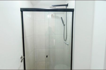 Apartamento para alugar com 39m², 2 quartos e sem vaga Apartamento para alugar com 39m², 2 quartos e sem vagaBanheiro