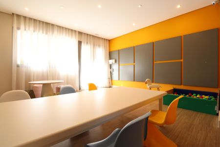 Apartamento à venda com 60m², 2 quartos e 2 vagasBrinquedoteca