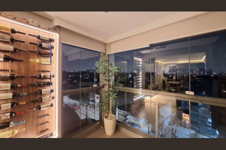 Apartamento à venda com 60m², 2 quartos e 2 vagasVaranda