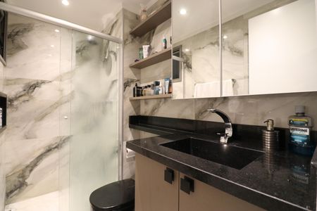 Apartamento à venda com 60m², 2 quartos e 2 vagasBanheiro da Suíte