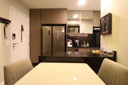 Apartamento à venda com 60m², 2 quartos e 2 vagasCozinha 