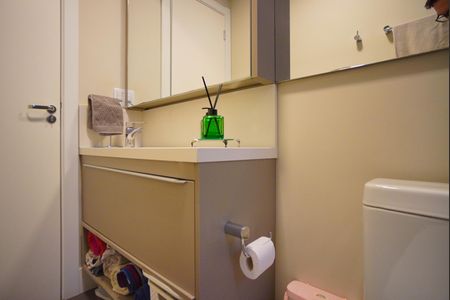 Apartamento à venda com 93m², 3 quartos e 2 vagasBanheiro 