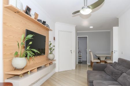 Apartamento à venda com 82m², 3 quartos e 1 vaga Apartamento à venda com 82m², 3 quartos e 1 vagaSala