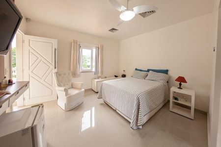 Casa à venda com 312m², 5 quartos e 3 vagas