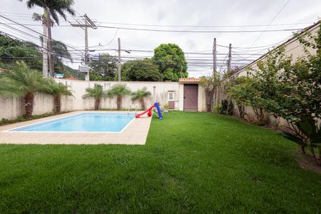Casa à venda com 312m², 5 quartos e 3 vagas