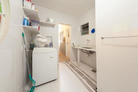 Casa à venda com 312m², 5 quartos e 3 vagas
