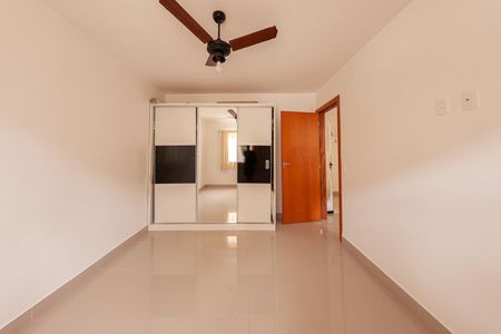 Casa à venda com 312m², 5 quartos e 3 vagas