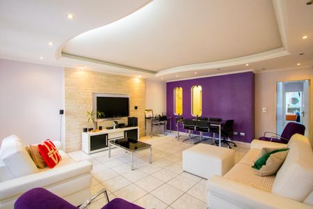 Casa à venda com 160m², 3 quartos e 3 vagasSala