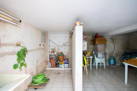 Casa à venda com 160m², 3 quartos e 3 vagasPorão