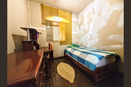 Casa à venda com 403m², 4 quartos e 2 vagasQuarto 2