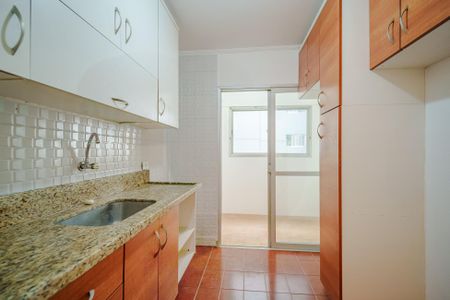 Apartamento à venda com 72m², 2 quartos e 1 vaga Apartamento à venda com 72m², 2 quartos e 1 vagaCozinha
