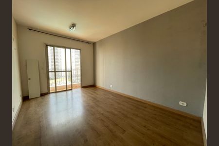 Apartamento à venda com 72m², 2 quartos e 1 vagaSala