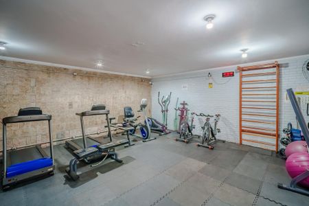 Apartamento à venda com 72m², 2 quartos e 1 vaga Apartamento à venda com 72m², 2 quartos e 1 vagaÁrea comum - Academia