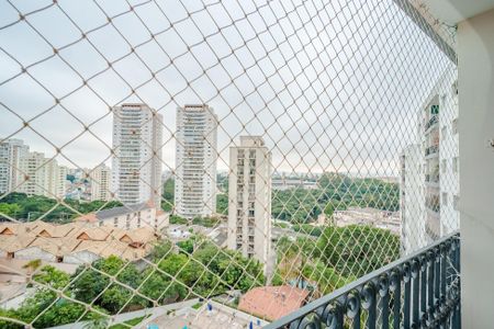 Apartamento à venda com 72m², 2 quartos e 1 vaga Apartamento à venda com 72m², 2 quartos e 1 vagaVaranda