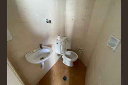 Apartamento à venda com 72m², 2 quartos e 1 vagaBanheiro de serviço