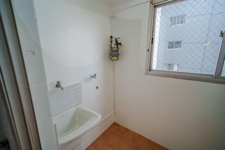 Apartamento à venda com 72m², 2 quartos e 1 vaga Apartamento à venda com 72m², 2 quartos e 1 vagaÁrea de Serviço