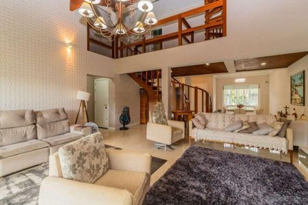 Sala de casa para alugar com 4 quartos, 330m² em Espírito Santo, Porto Alegre