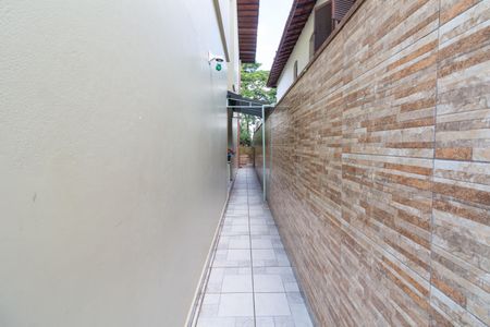 Casa à venda com 410m², 4 quartos e 6 vagas Casa à venda com 410m², 4 quartos e 6 vagasÁrea comum
