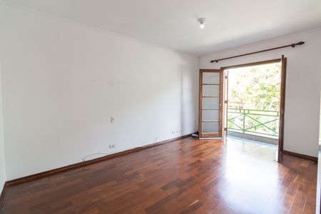 Casa à venda com 410m², 4 quartos e 6 vagas Casa à venda com 410m², 4 quartos e 6 vagasQuarto 3