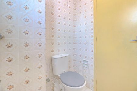 Apartamento para alugar com 60m², 2 quartos e sem vagaBanheiro