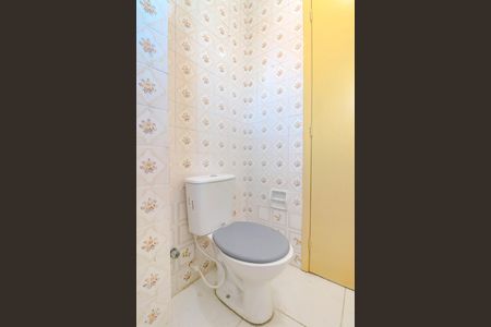 Apartamento para alugar com 60m², 2 quartos e sem vagaBanheiro