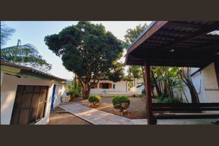 Casa à venda com 800m², 5 quartos e 4 vagasFoto 35