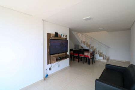 Sala de apartamento para alugar com 3 quartos, 160m² em Santa Maria, São Caetano do Sul