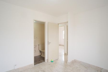 Apartamento à venda com 72m², 3 quartos e 1 vagaSuíte