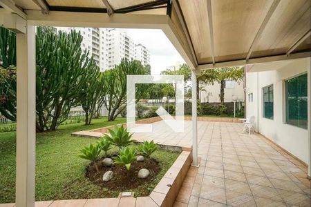 Apartamento à venda com 72m², 3 quartos e 1 vagaÁrea comum