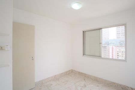Apartamento à venda com 72m², 3 quartos e 1 vagaQuarto 2