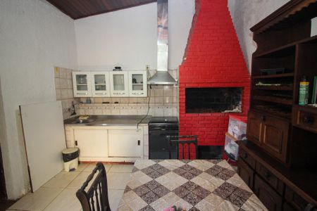 Casa à venda com 220m², 4 quartos e 2 vagasVaranda