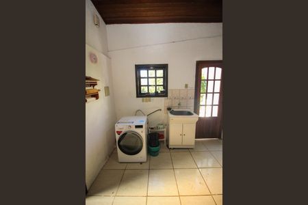 Casa à venda com 220m², 4 quartos e 2 vagasÁrea de Serviço