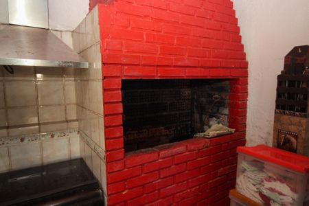 Casa à venda com 220m², 4 quartos e 2 vagasChurrasqueira