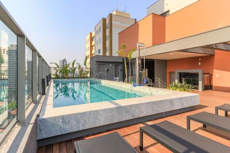 Studio à venda com 51m², 1 quarto e sem vaga Studio à venda com 51m², 1 quarto e sem vagaÁrea comum - Piscina
