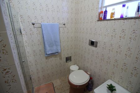 Casa à venda com 138m², 2 quartos e 1 vagaBanheiro Social