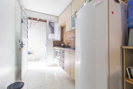 Casa de condomínio para alugar com 55m², 2 quartos e 2 vagas Casa de condomínio para alugar com 55m², 2 quartos e 2 vagasCozinha