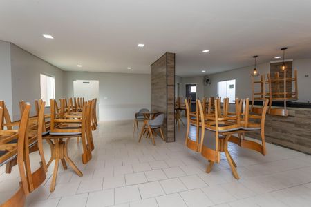 Apartamento à venda com 62m², 2 quartos e 1 vaga Apartamento à venda com 62m², 2 quartos e 1 vagaÁrea comum - Salão de festas