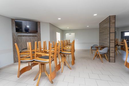 Apartamento à venda com 62m², 2 quartos e 1 vaga Apartamento à venda com 62m², 2 quartos e 1 vagaÁrea comum - Salão de festas